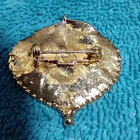 Gold Leaf Brooch vintage - Picture 3 of 4